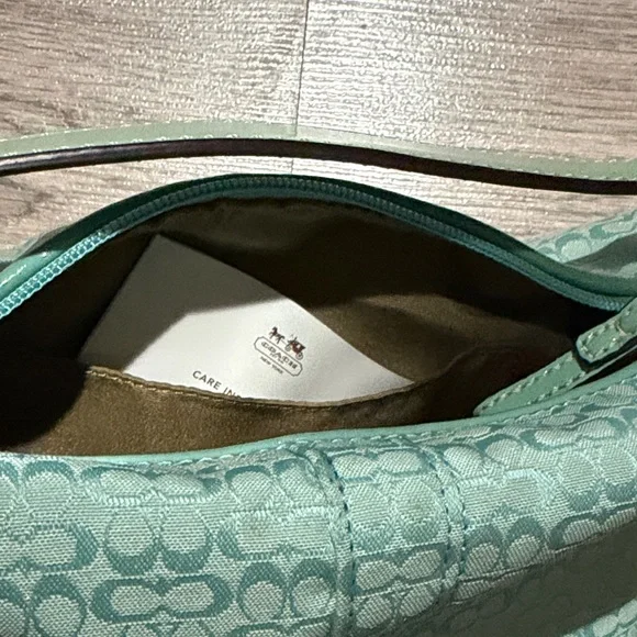 Coach Mint Green Shoulder Bag - Picture 5 of 7